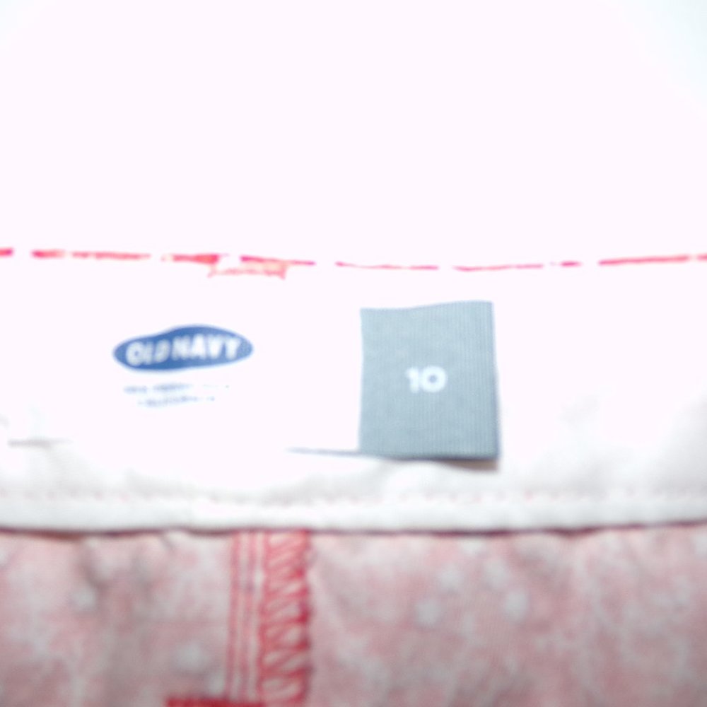 Old Navy Women's Pink & White Shorts-Size 10 - Picture 12 of 13
